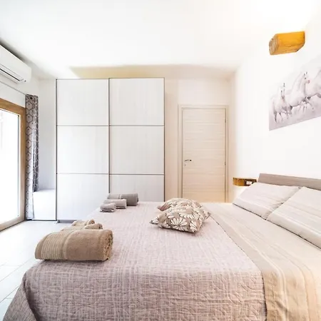Gonare Bed and Breakfast San Teodoro (Sardinia)